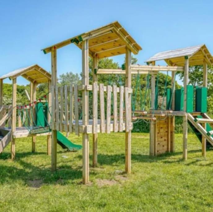 Вилла The Cornish Hottub Escape Сент-Остел Экстерьер фото